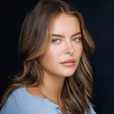 LILY RAWSON Sydney Actors School Graduate 2024 🎓 Lily Rawson is an actor,  filmmaker and dancer based in Sydney, Australia. Growing up as a dancer in  the small town of Yamba, Lily