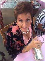 My beautiful friend Paula Jacquard passed away today after a long battle  with cancer. We've been very close friends for almost 20 years. I will miss  her so much. She was such