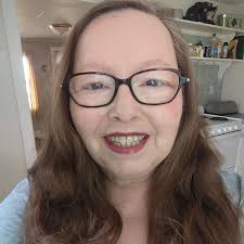 Between You and Me: A Poetry Collection: McDonough, June, McDonough, June,  Aikman, Geraldine: 9798338790090: Amazon.com: Books