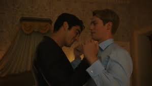 Scenes: Red White AND Royal Blue - ThisVid.com