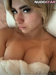 Nami Mommy  Jacqueline Laurito  Nami Mommy  jacqueline_laurito Nude  Leaks OnlyFans Photo 8 - NudoStar