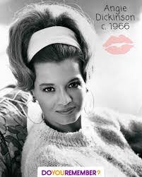 Linda Odonnell's Instagram, Twitter & Facebook