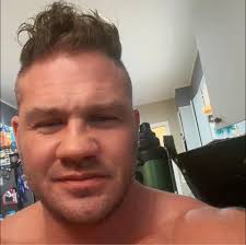 Is this physique natural or not?