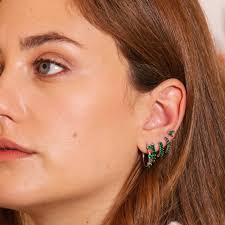 HOOPS WITH GREEN CIRCONIAS