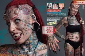 Ripley's Believe It or Not!: Download the Weird: 9 : Tibballs, Geoff, Proud,  James, Barratt, Judy, McFall, Sally: Amazon.sg: Books