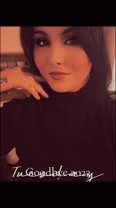 Heather Figley's Instagram, Twitter & Facebook