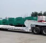 Chinese 50ton 3-Axle Lowbed Semi-Trailer to Transport Construction  Equipment Like Excavator, Wheel Loader, Truck.
