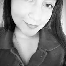 Jennifer Plata's Instagram, Twitter & Facebook