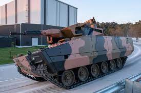 Eine entscheidende rolle spielt dabei auch der modulare schützenpanzer lynx, der wie ein steckbaukasten aufgebaut ist. Schutzenpanzer Lynx Kf41 Zur Erprobung Ubergeben