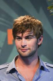 Easy and stylish, messy hairstyles continue to be a popular trend all men love messy short hairstyles because these modern haircut styles are trendy, masculine. Messy Hairstyles For Men