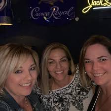 I have recently started helping with my in law's ducks. They got this  female pekin from TSC in April. She has a hard time walking and it seems  her bottom hangs down