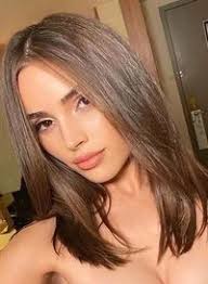 Meredith Ives (meredithsboard)