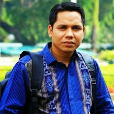 Industri hiburan tanah air dipenuhi dengan artis yang berasal dari pelosok negeri, salah satunya mereka yang memiliki darah keturunan aceh. Khairul Alira Sh Khairunnas å¸–å­ Facebook