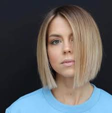 Mèches blondes et caramel ou coloration ? Carre Plongeant Les 100 Plus Beaux Modeles Pour S 039 Inspirer