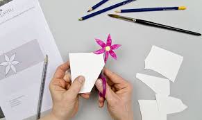 In making greeting cards, you can either browse through other card making instructions to get inspired, or you can make your own greeting card by coming up with ideas on your own. How To Decorate A Greeting Card