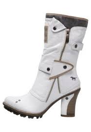 Découvrez notre sélection de baskets basses femme mustang sur zalando | livraison et retour gratuits* paiement sécurisé service client gratuit Ø§ÙØªØ±Ø¶ Ù†Ø§Ø¯ÙŠ Ø±ÙŠØ§Ø¶ÙŠ Ø¯ÙˆØ®Ø© Zalando Bottes Mustang Femme Porkafellas Com