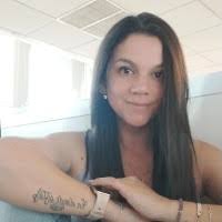 300+ perfiles de «Gemma»