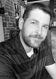 Douglas Tindall's Instagram, Twitter & Facebook