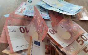 Profitez également des bonus en devenant membre de fdj, parionssport et les autres. Grand Debat Et Si On Supprimait L Argent Liquide Pour Lutter Contre La Fraude Fiscale Le Parisien