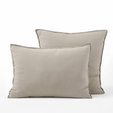 A noter, le grand retour de l'édredon ! Taie D Oreiller Lin Lave Elina Am Pm La Redoute