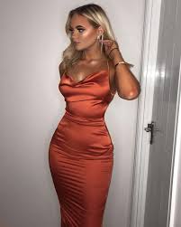 16 Cocktail Party Dress From Carla Ruiz Collection Aw 2019 2020 Satin Dress Long Satin Dresses Dresses