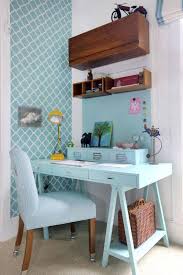 There are countless small home office ideas to help you turn virtually any space into an office setting. Goodshomedesign