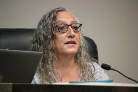 Carol Lenoir's Instagram, Twitter & Facebook