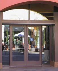 Prl S Aluminum Storefront System 201 Series Is A Versatile Interior Exterior Offset Glazed System Designed Specifically Laminated Glass Extrusion Store Fronts