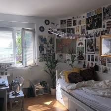 See more ideas about aesthetic, beige aesthetic, taylor lyrics. Partlyplant On Instagram Im Sick But What S New Aesthetic Aesthetictumblr Tumblr Tumblrgirl 20 Retro Bedrooms Aesthetic Bedroom Bedroom Inspirations