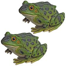 Design Toscano Ribbit The Frog Garden Toad Statue 2 Piece Set Qm920510 The Home Depot In 2020 Frog Statues Garden Frog Statue Garden Statues