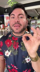 Ronnie Connor's Instagram, Twitter & Facebook