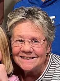 Diane Ouellette's Instagram, Twitter & Facebook