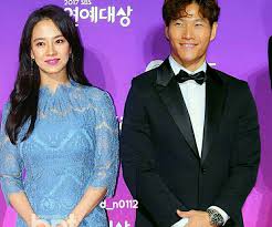 Song ji hyo expressed her real intentions about kim jong kook as she appeared as guest on sbs my ugly duckling. Our Spartace Song Ji Hyo Kim Jong Kook International Facebook
