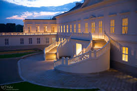 Hannover Schloss Herrenhausen In Den Herrenhauser Garten Herrenhausen Palace And Museum Hanover Royal Gardens Gemany Dj Falko Im Sc Luxus Wohnung Haus Bilder