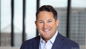 Carl Icahn's Icahn Enterprises hires Robert Flint as Chief Accounting  Officer