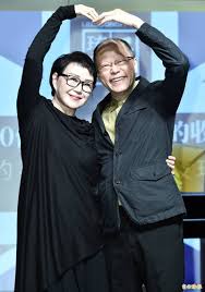 金馬導演張毅驚傳病危！影后妻首發聲「心如刀割」 - 自由娛樂