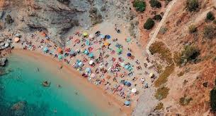 Η κερατέα είναι πόλη της αττικής, που ανήκει διοικητικά στον δήμο λαυρεωτικής. Paralies Sthn Attikh Poy Prepei Na Pate Next Psyxagwgia Sport Fm Gr Bwinspor Fm 94 6