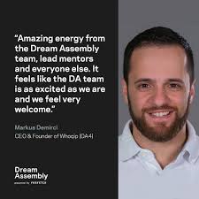 Here are Andre Wang and Veronica Chang, Founders of FavourUp! FavourUp is a  Geo-targeting Advocacy platform that helps fashion, retail, and travel  brands to create endless location-driven user-generated content for each  market,