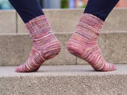 Wenn du hiermit noch schwierigkeiten hast, schau dir die verlinkten anleitungen an. Stino Socken Stricken Kostenlose Anleitung Caros Fummeley