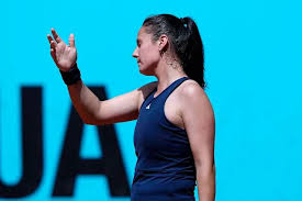 WTA Stars Struggle with Tech Issues and Mental Battles at Madrid Open