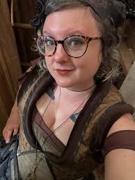 Tonight! Southeast Baltimore in Curtis Bay at Frank's Bay Tavern! Music  starts at 8:30, we have three indie acoustic acts: @the_rebeccaberlin,  @radiationpuppy's Chris Hamilton, and me