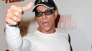 Jean-Claude Van Damme zagra samego siebie - TVN24