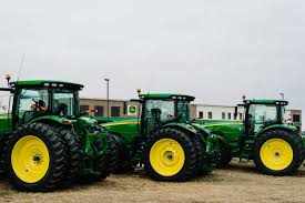 Search huge inventory of tractor parts, lawnmower parts, blower parts, engine parts and ship it today! Farmers Fight John Deere Over Who Gets To Fix An 800 000 Tractor Bloomberg