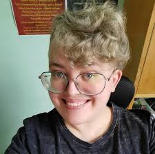 Parim noor raamatukoguhoidja :: Eesti Raamatukoguhoidjate Ühing