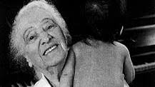 Elisabeth Bing, 'Mother of Lamaze' and natural childbirth pioneer, dies at  age 100
