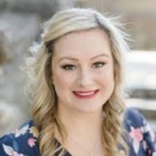 Sarah Buffington's Instagram, Twitter & Facebook