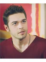 Kirgin Cicekler Oyunculari Gercek Yaslari Unluler Cicek Gercekler