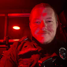 Hanging at the shop getting a coolant leak looked at. Britney Wilke #mac  #occasonaladult #centralstatesinc #theardedtruckertv #thebeardedtrucker  #truckerlife #centralstatesmanufacturinginc #trucking  #centralstatesmanufacturing