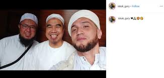 Melalui unggahan instagram story, akun @markonengjtown memposting potret gary iskak yang terbaring lemah dengan hidung dipasangi selang. Pernah Kena Narkoba 4 Potret Gary Iskak Pakai Sorban Bikin Heboh Matamata Com