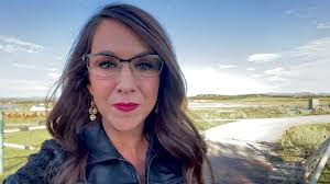 It's time to vote! I'm the...